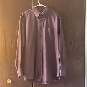 Nordstrom men’s long sleeved plum colored button down dress shirt. Size 16.5/ 35
